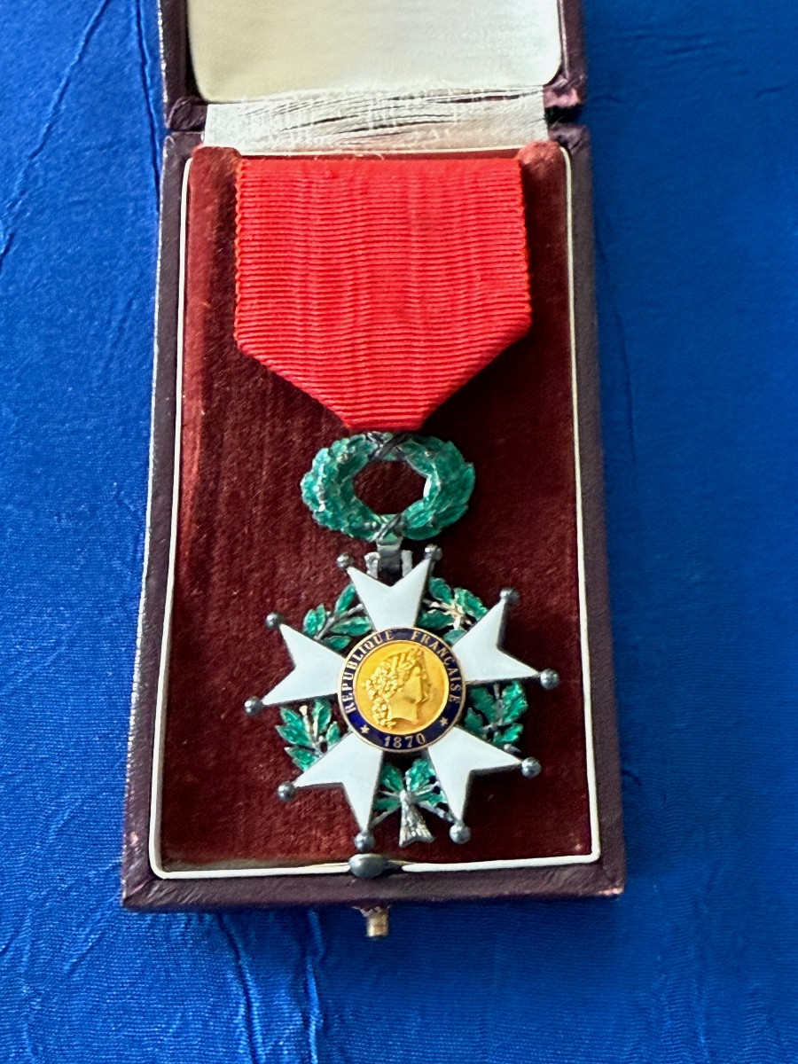 FRANCE LÉGION D'HONNEUR  CHEVALIER  IV ÈME RÉPUBLIQUE  20 ÈME 