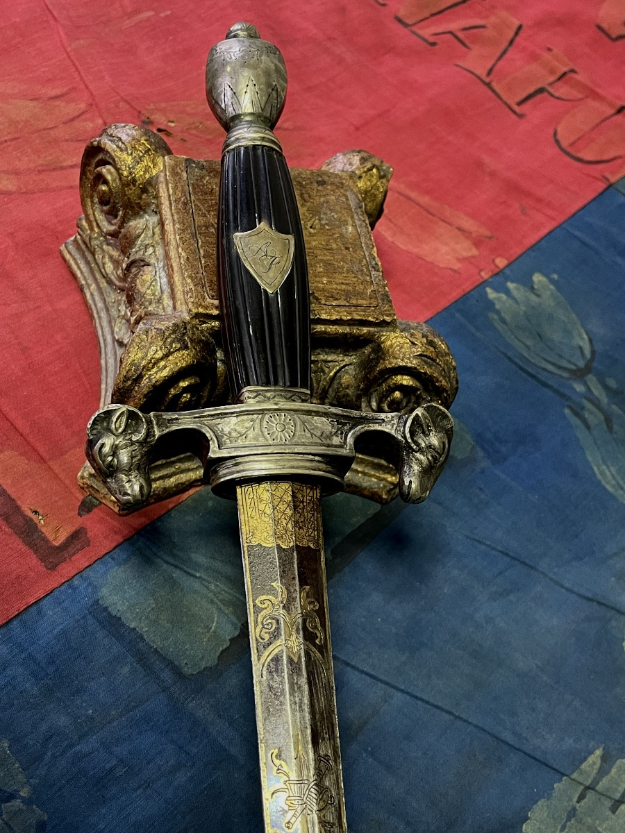 War Commissioner's Sword And Seal From The 1st Empire Period -photo-1