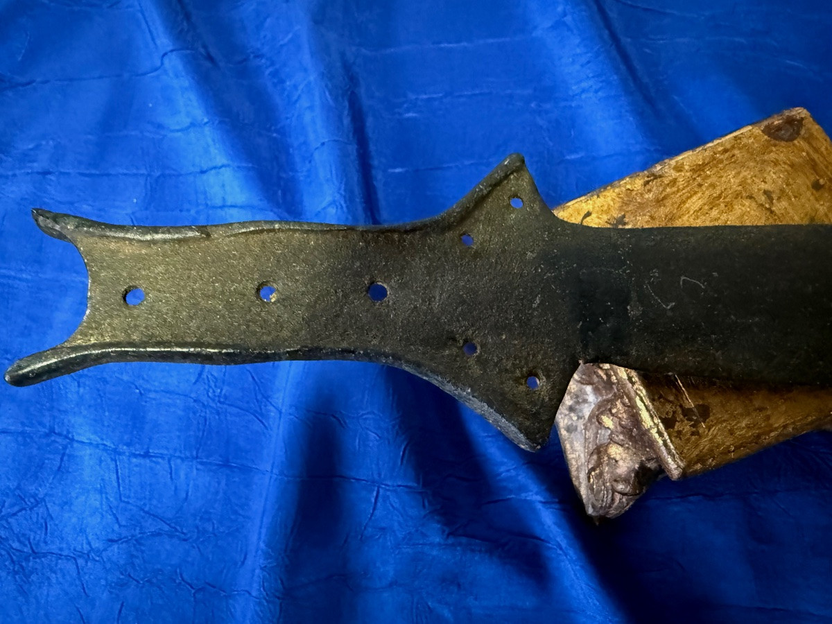 Gallic Bronze Sword, 1150-950 Bc   -photo-3