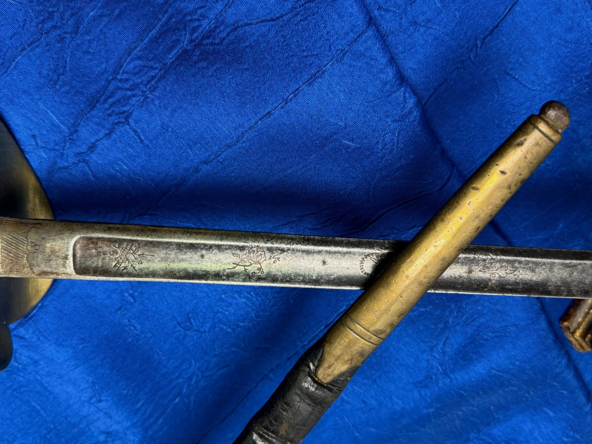 ÉPÉE D'UNIFORME  RESTAURATION  "  GENDARME DE LA MAISON DU ROI "  19 ÈME-photo-3