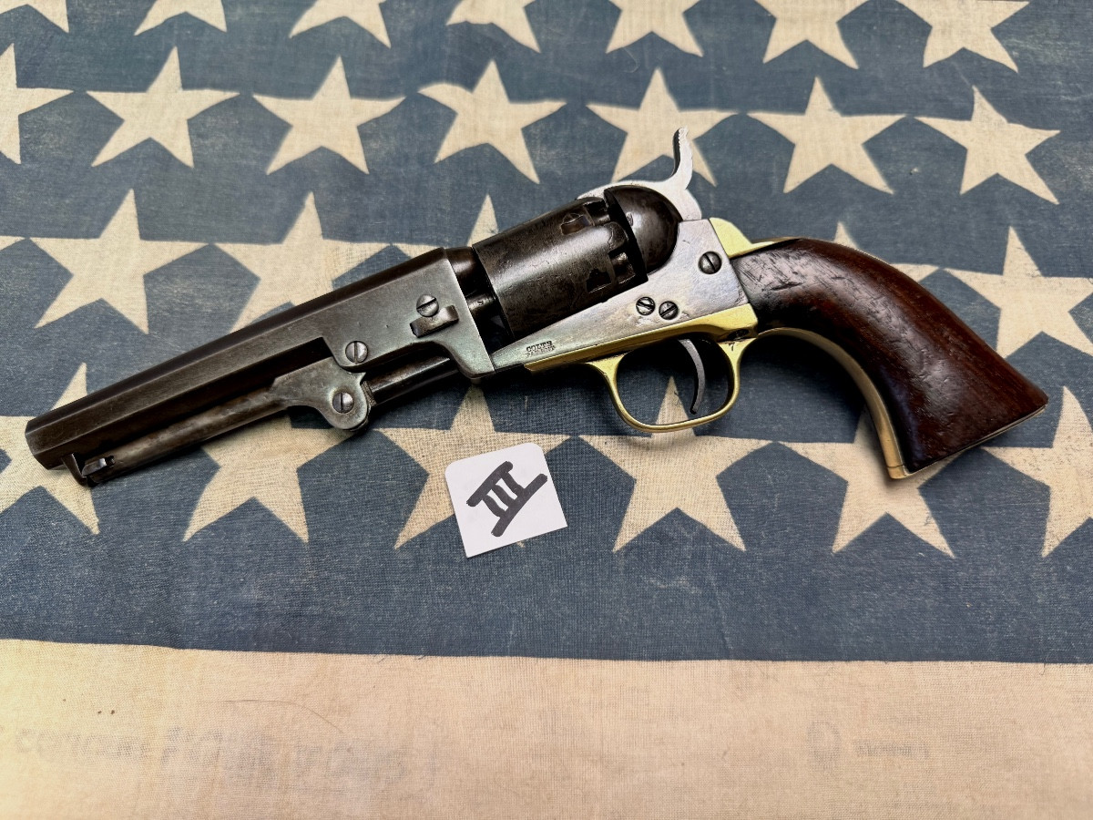 RÉVOLVER  COLT  POCKET   MODÈLE  1849   5  POUCES  19 ÈME  N° 3