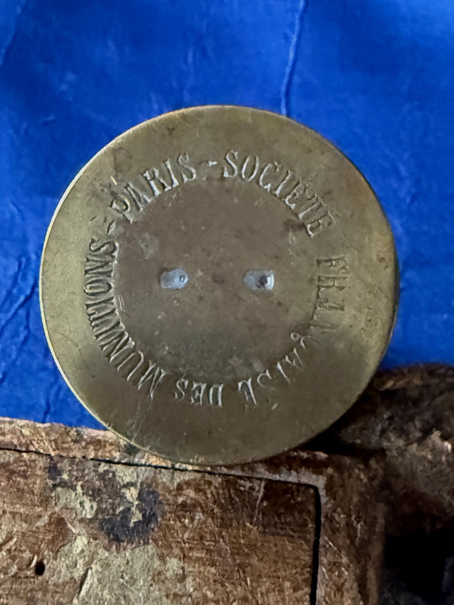 BRIQUET  PUBLICITAIRE  FAUSSE   CARTOUCHE  DE  37 MM  DE  LA SOCIÉTÉ  DES MUNITIONS DE PARIS  -photo-1