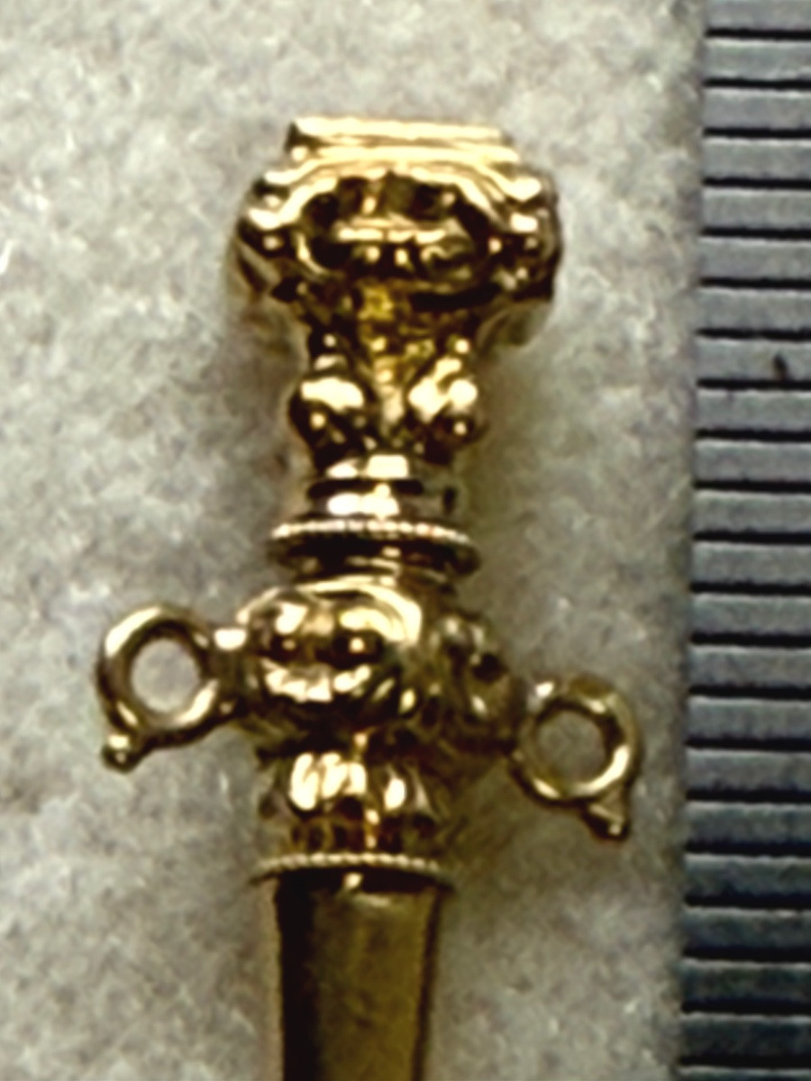 19th Century Woman's Pocket Watch Key Or Necklace -photo-5