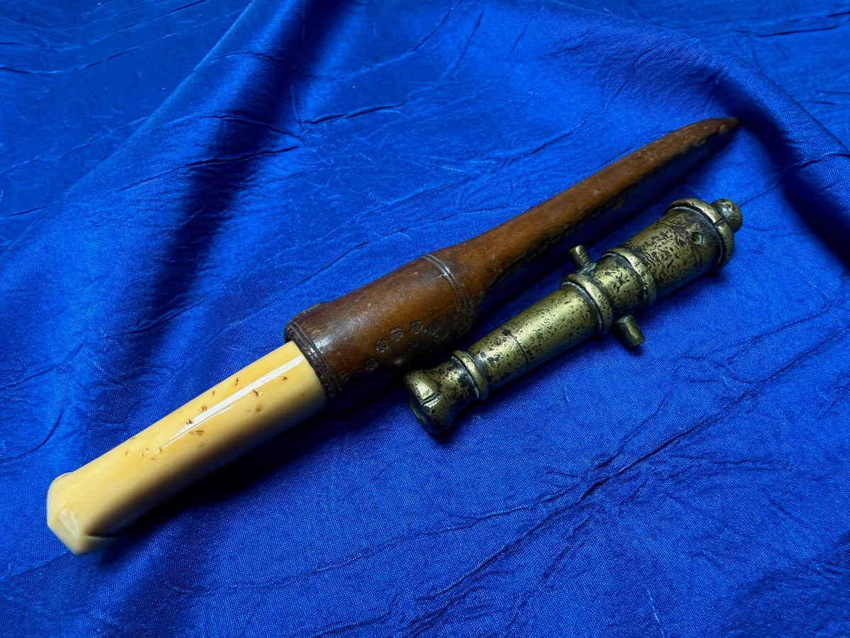 COUTEAU TRADITIONNEL  FINLANDAIS  " PUUKKO" EN  IVOIRE  DE MORSE   1910   20 ÈME -photo-6