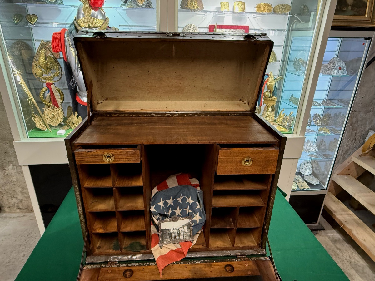 "tophams" Office Trunk Of An American Officer Stationed At Camp d'Ils-sur-tille Ww1-photo-6
