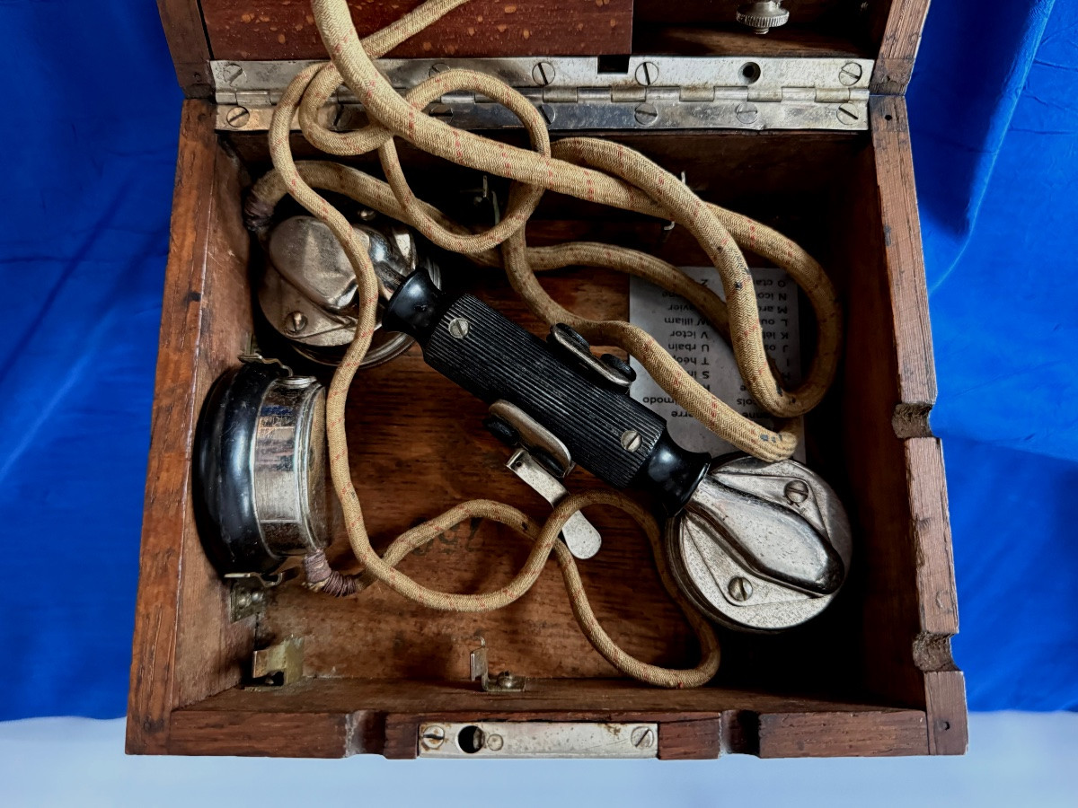 TÉLÉPHONE DE CAMPAGNE " LE MATERIEL TÉLÉPHONIQUE  " MODÈLE  1927   TÉLÉGRAPHIE MILITAIRE   WW 2-photo-5