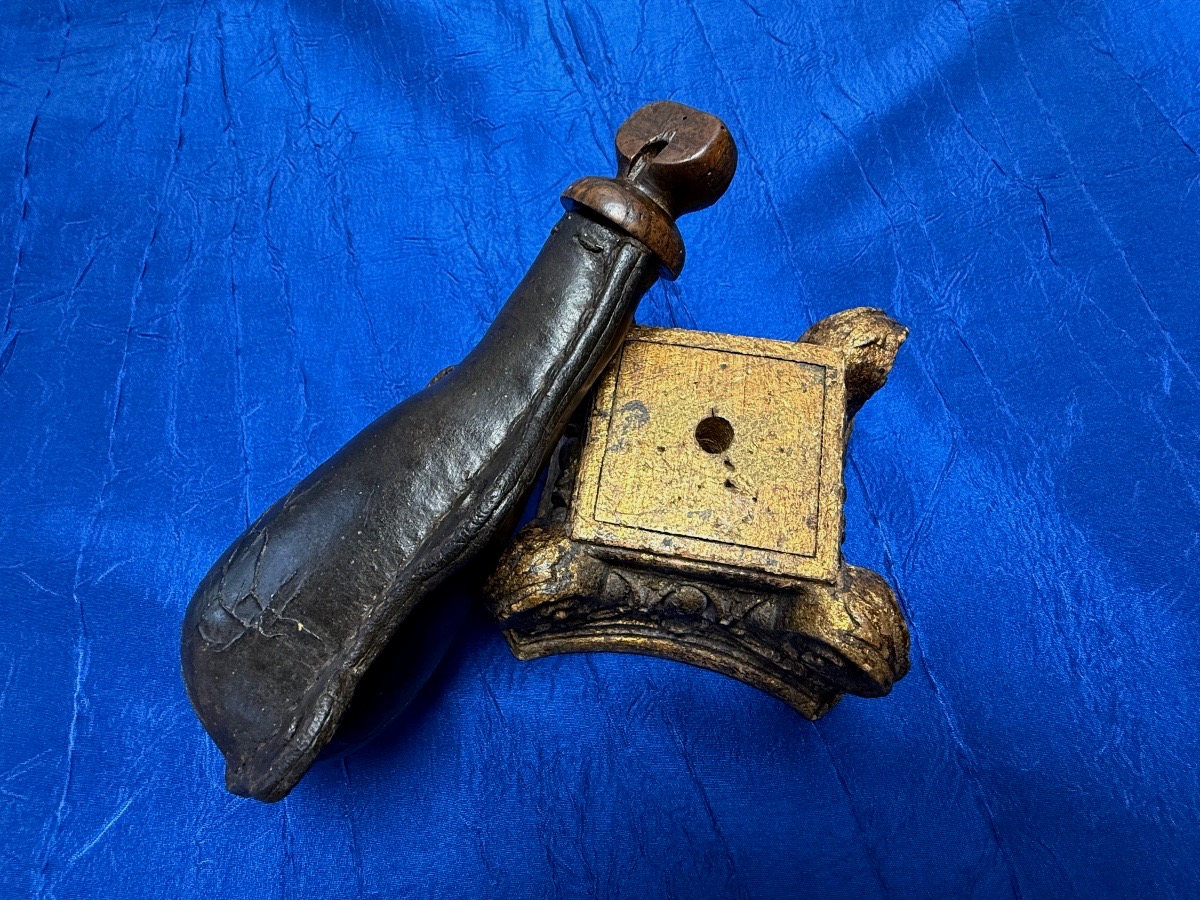 POIRE A POUDRE  MILITAIRE  DE  DRAGON   VERS  1690  1700   XVII ÈME  -photo-3