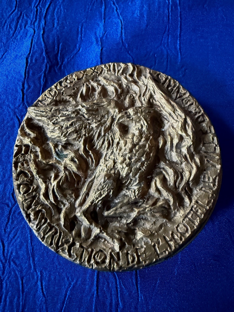 Medal  Reconstruction  Paris City Hall  By  Marcello  Tommasi 1982 -photo-4