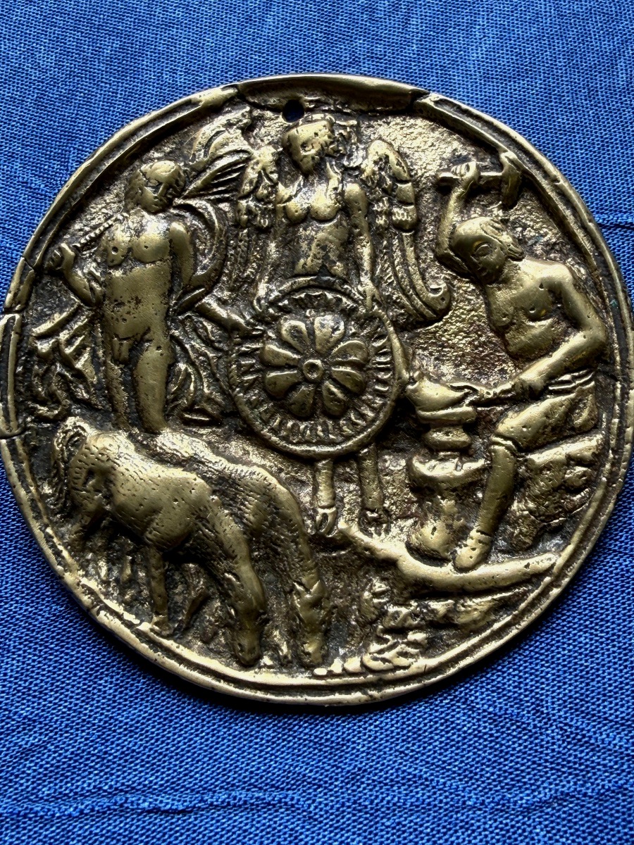 MÉDAILLE  ANCIEN ORNEMENT  ROMAIN  "  ÉPOQUE ROMAINE DANS LE LANGUEDOC  "  MONTRÉAL  AUDE  -photo-2