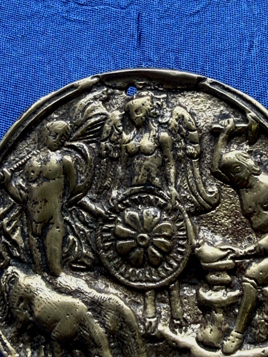 MÉDAILLE  ANCIEN ORNEMENT  ROMAIN  "  ÉPOQUE ROMAINE DANS LE LANGUEDOC  "  MONTRÉAL  AUDE  -photo-3