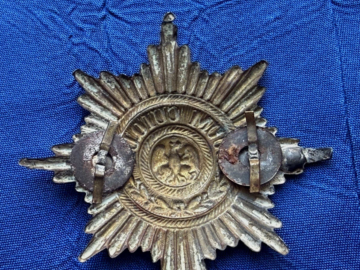 ÉTOILE   DE  CASQUE  DE  LA GARDE  IMPÉRIALE  PRUSSIENNE  W W 1 -photo-1