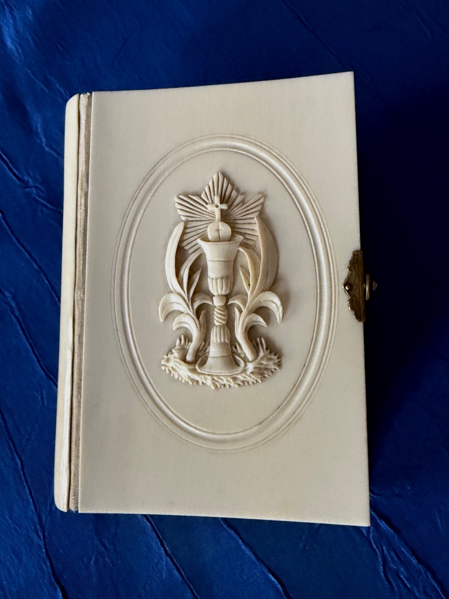 Small Ivory Missal, Dedicated By A Priest, 18th Century 