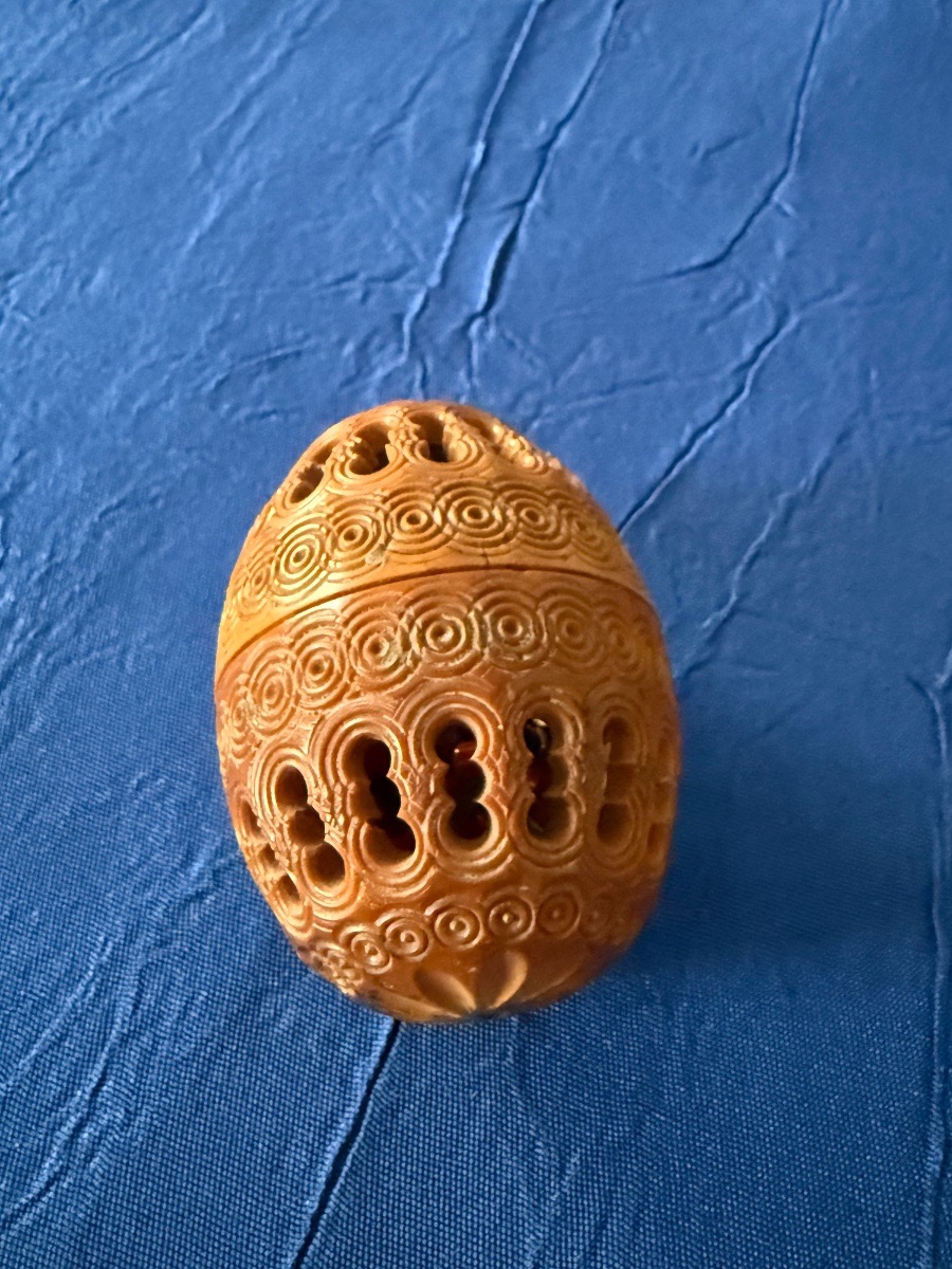 NOIX DE COROZO  ET SON CHAPELET  EN CORAIL ROUGE  D'ÉPOQUE 19 ÈME -photo-2