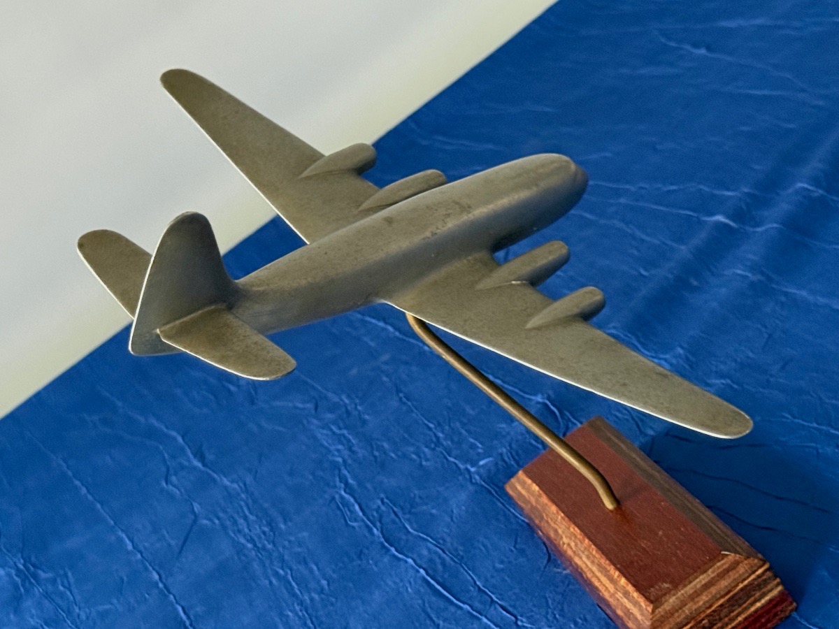 MAQUETTE D'AVION  D C6  EN FONTE D'ALU   DES ANNÉES 1950  20 ÈME -photo-3