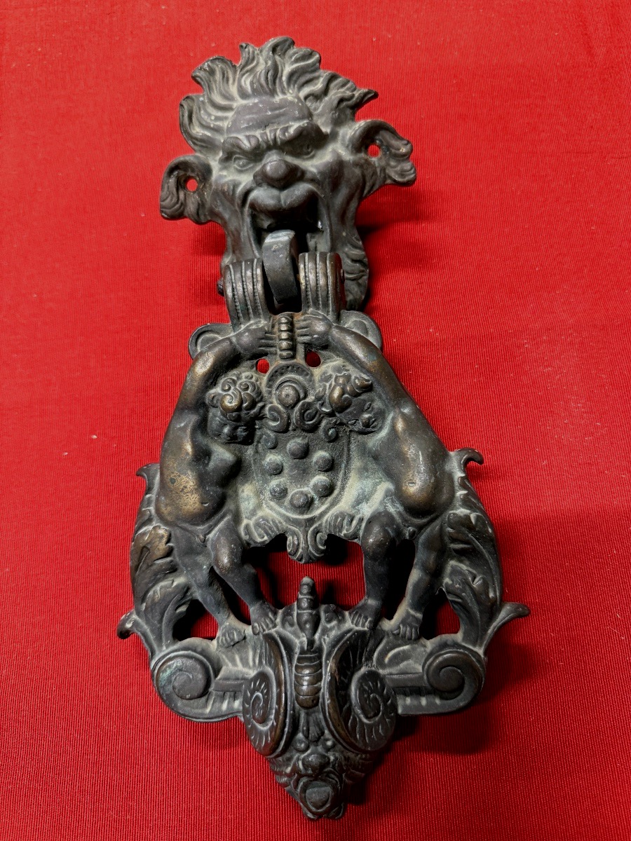  Large Door Knocker Featuring The Medici Coat Of Arms  Bronze  17th Century 
