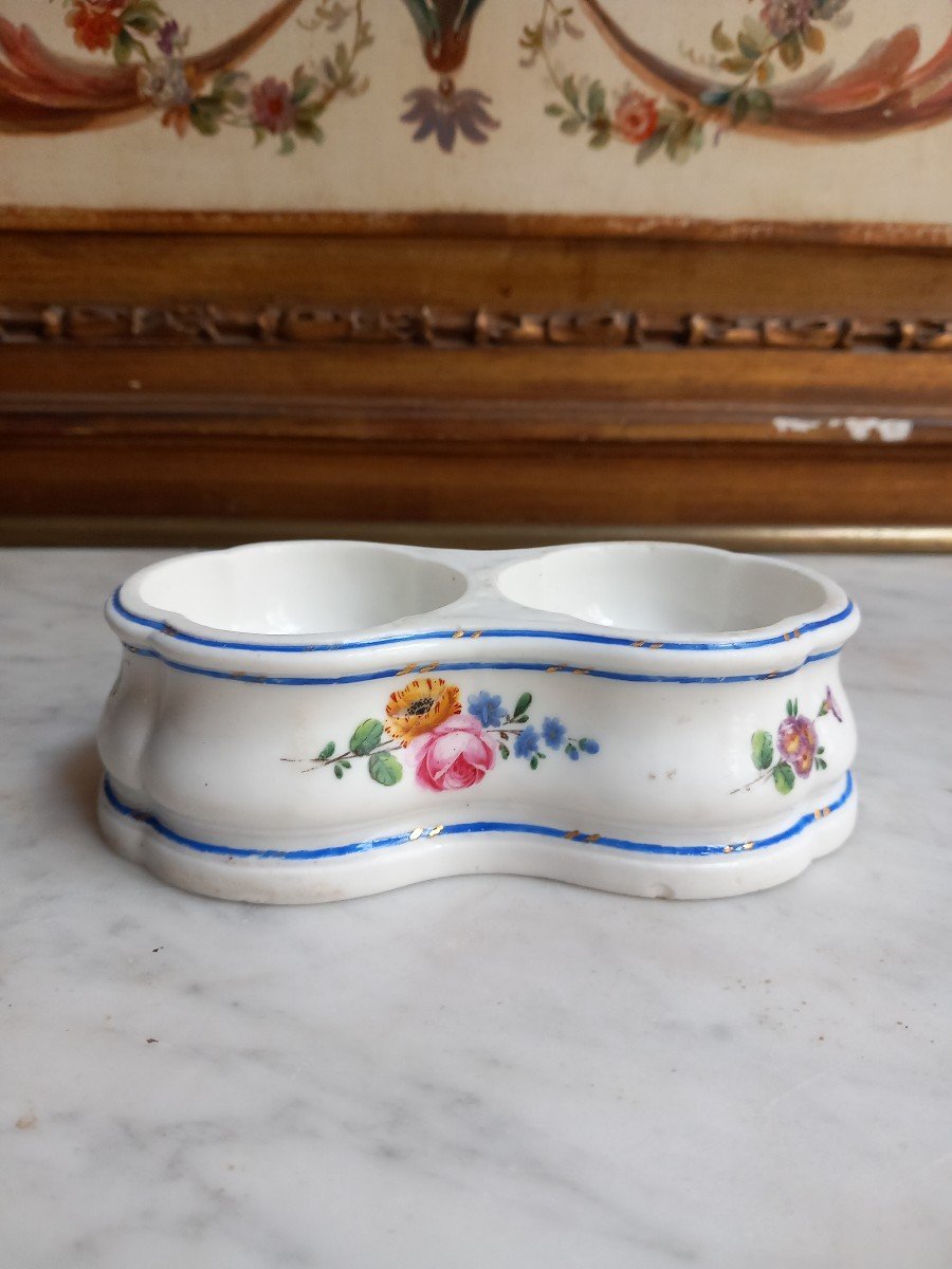 Sèvres - Salière Double En Porcelaine Tendre - XVIIIe Siècle 