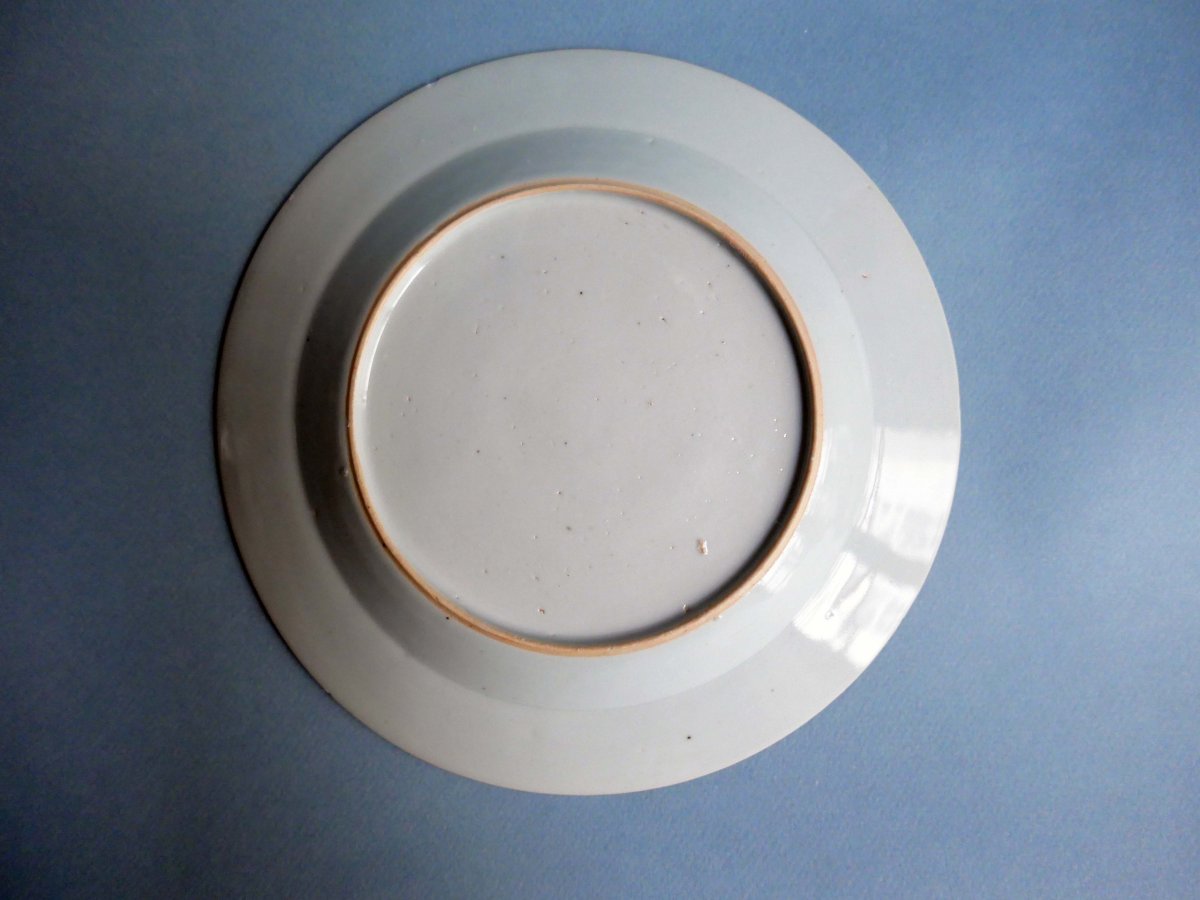 China - Two Porcelain Plates In East India Company 18th Century-photo-1