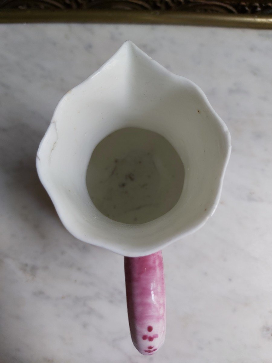 Mennecy - Milk Jug In Soft Porcelain - 18th Century-photo-1