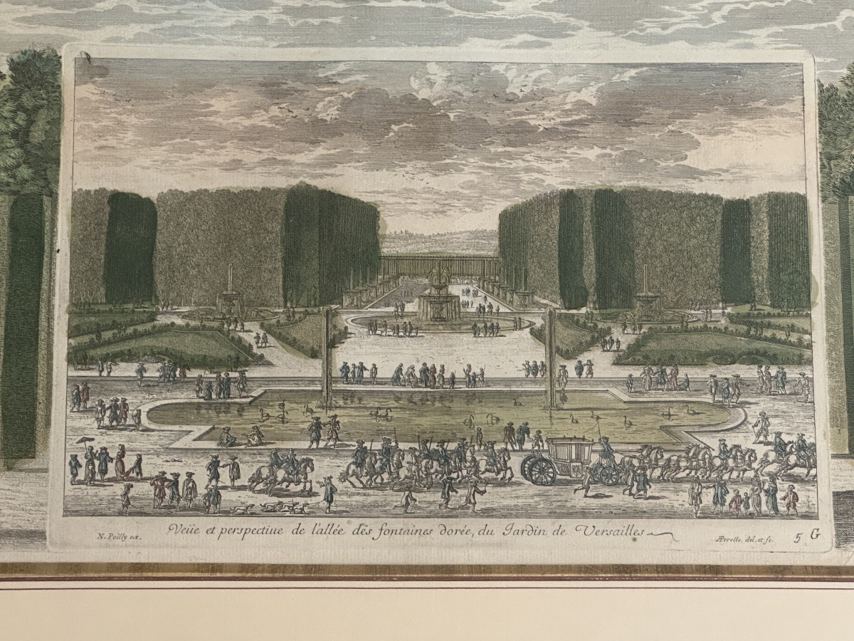Vue et perspective de l’allée des fontaines dorée, du jardin de Versailles du XVIII siècle 