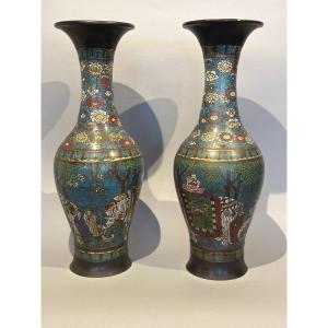 Chine - Paire De Vases Balustres En émaux Cloisonnés 
