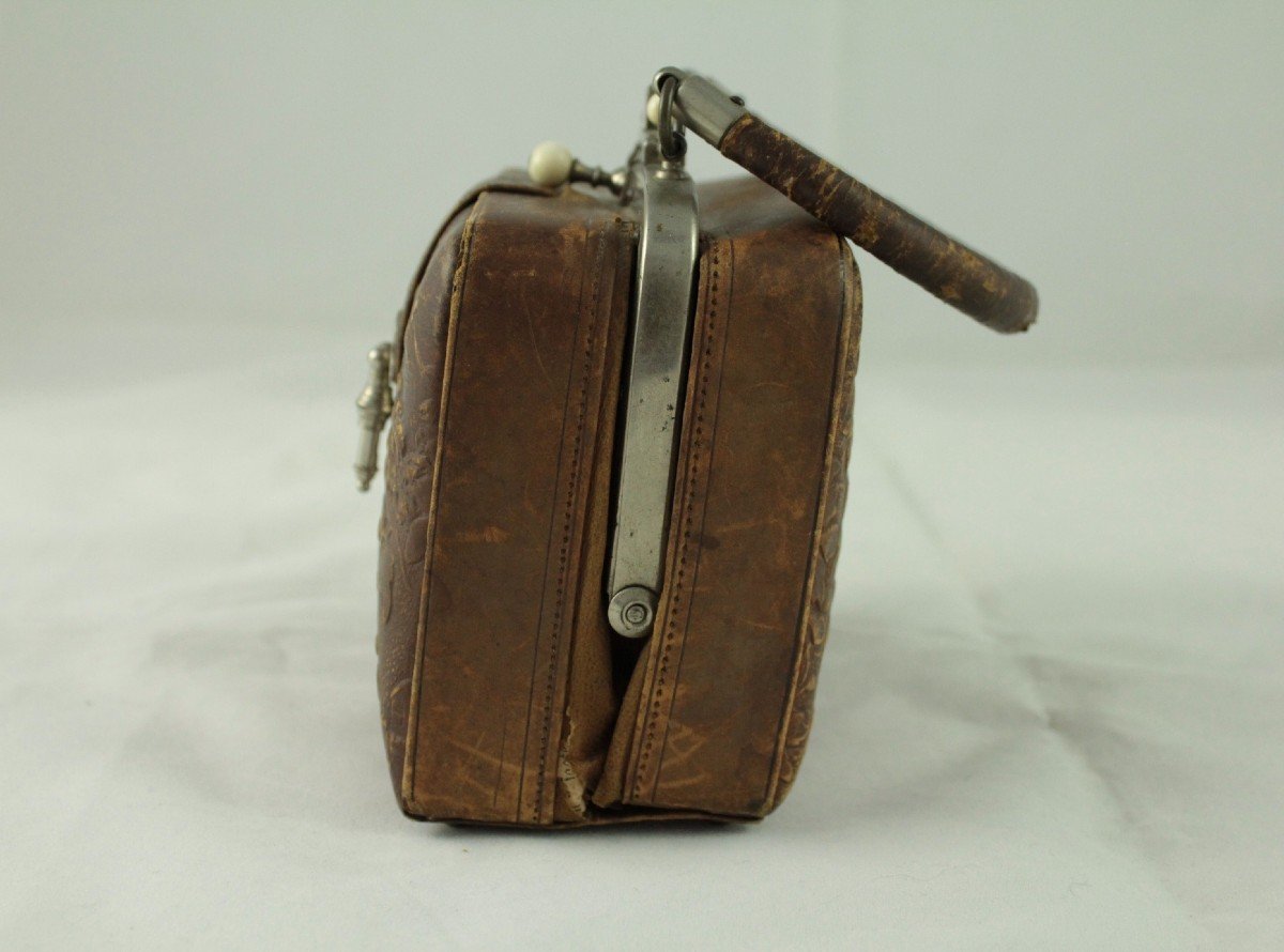 Small Victorian Embossed Leather Bag, London, Late 19th Century-photo-3