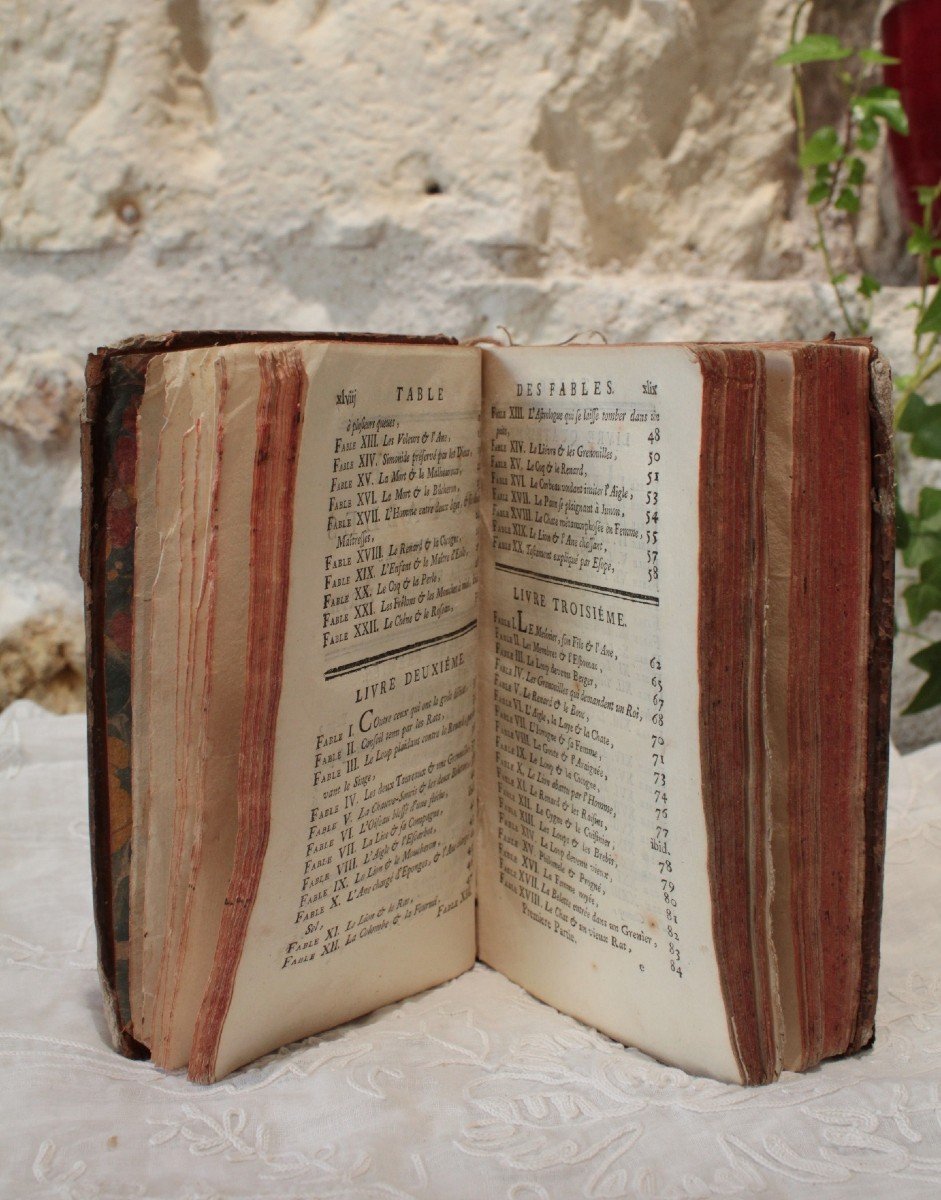 Livre Des Fables De La Fontaine édition De 1759-photo-5