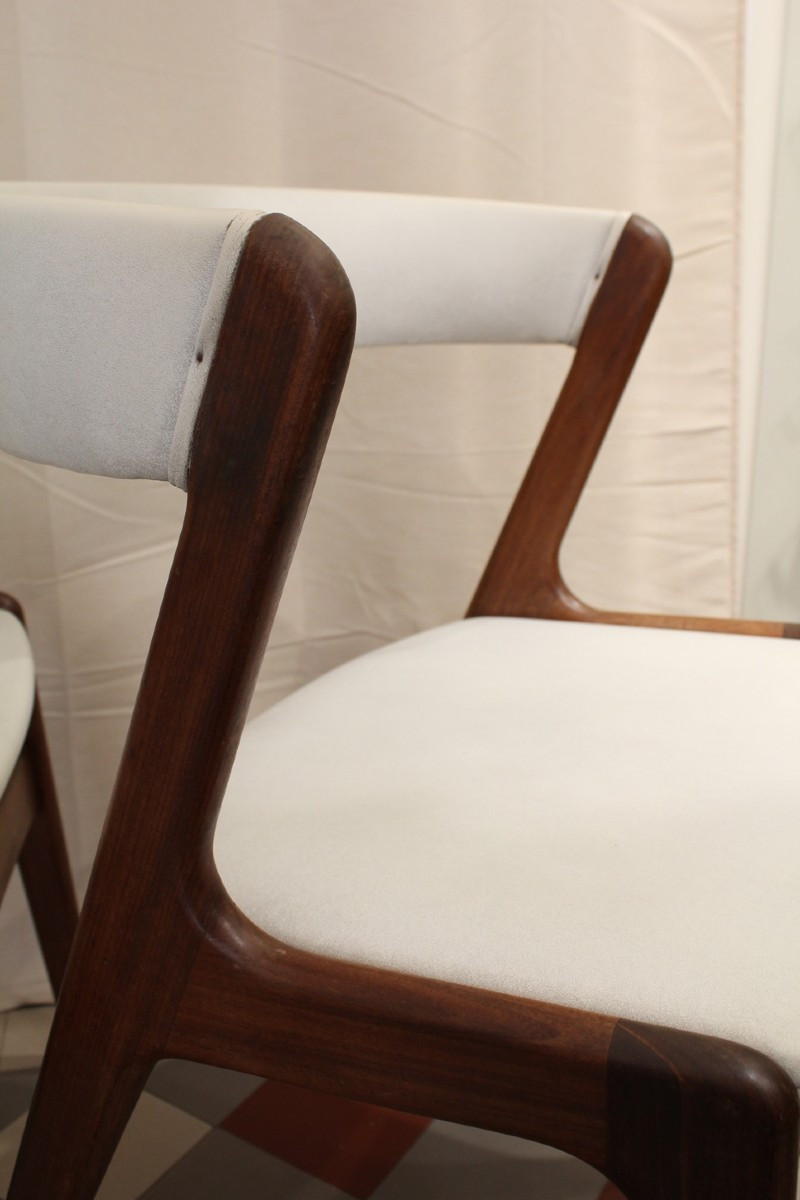 Paire De Chaises Modèle 't21 Fire' Ou 'pige' De Kai Kristiansen Vers 1960-photo-2
