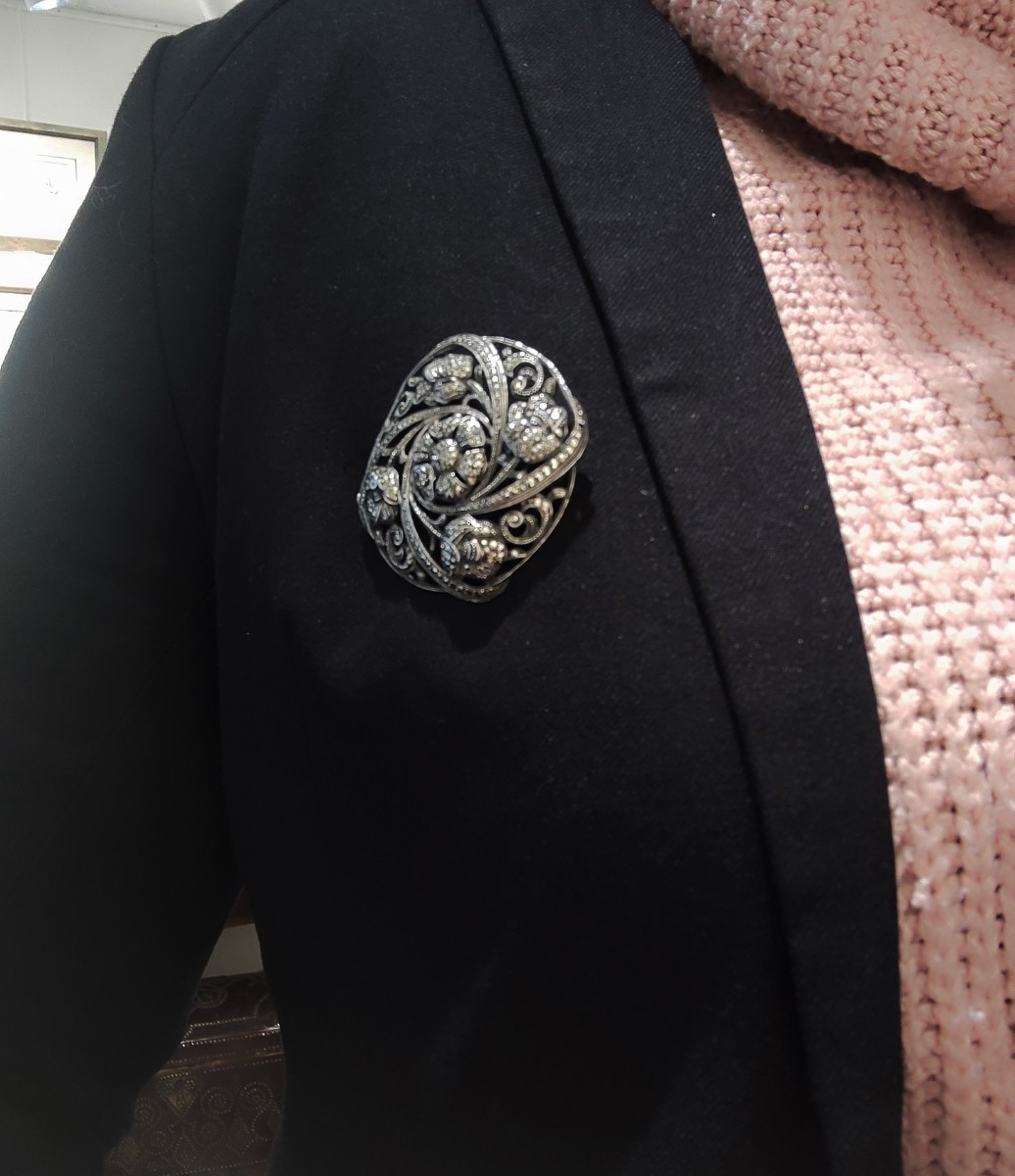 Circular Brooch In Solid Silver, German Work From The First Half Of The 20th Century-photo-2