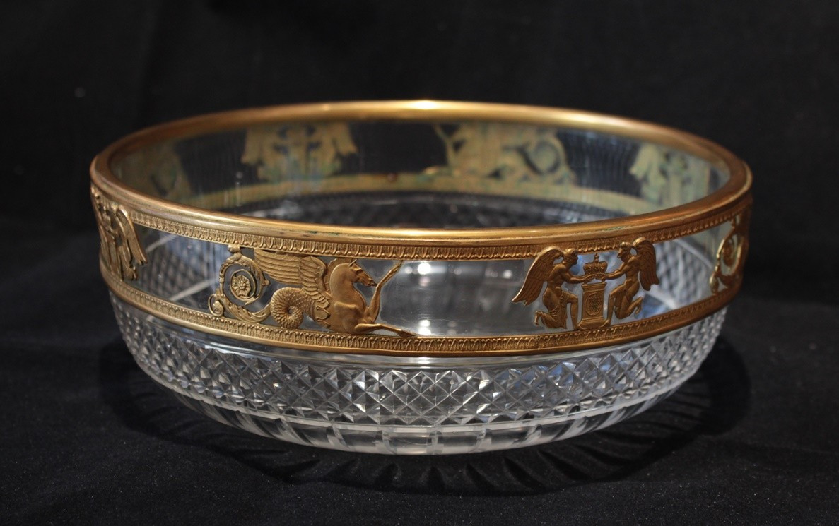 Coupe en cristal taillé et monture en laiton repoussé époque Napoléon III, 19ème siècle-photo-2