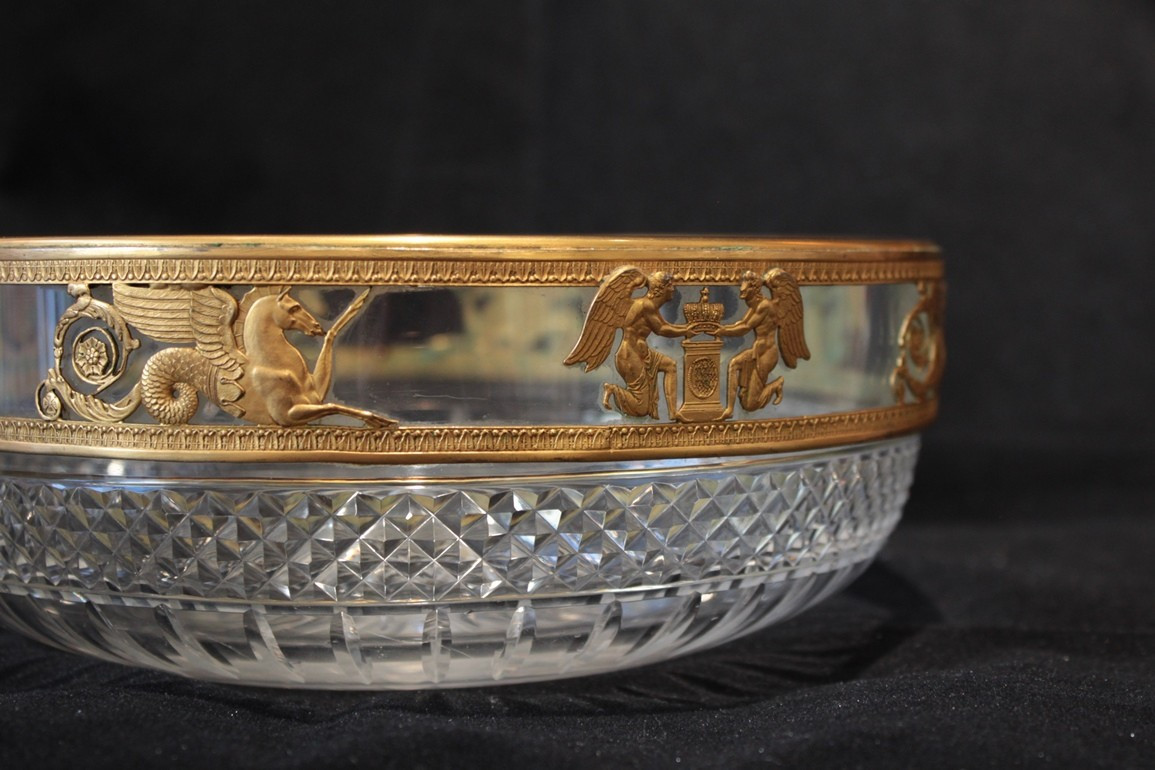 Coupe en cristal taillé et monture en laiton repoussé époque Napoléon III, 19ème siècle-photo-4