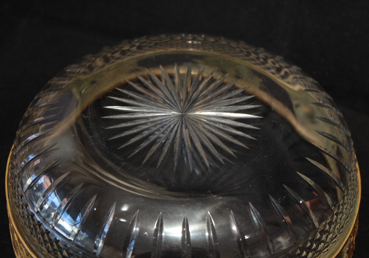 Coupe en cristal taillé et monture en laiton repoussé époque Napoléon III, 19ème siècle-photo-3