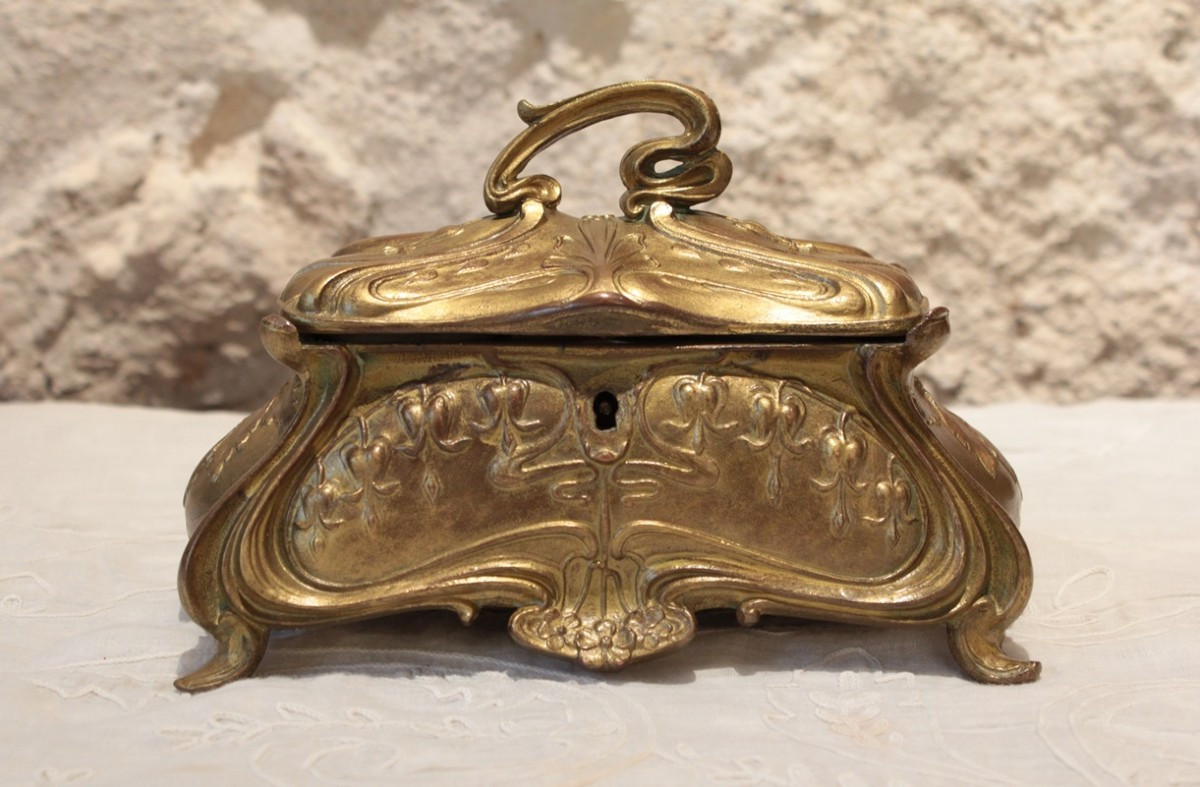 Gilt Metal Jewelry Box Circa 1900, Art Nouveau