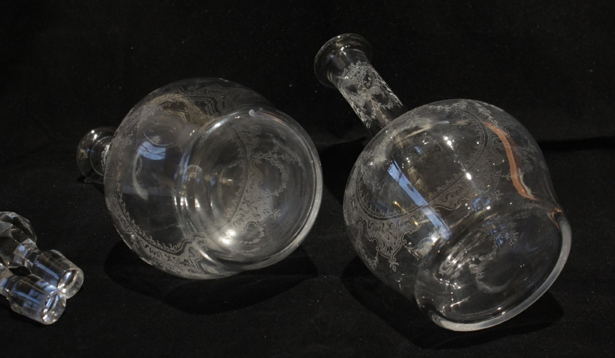 Pair Of Large Engraved Crystal Decanters, Early 20th Century-photo-4