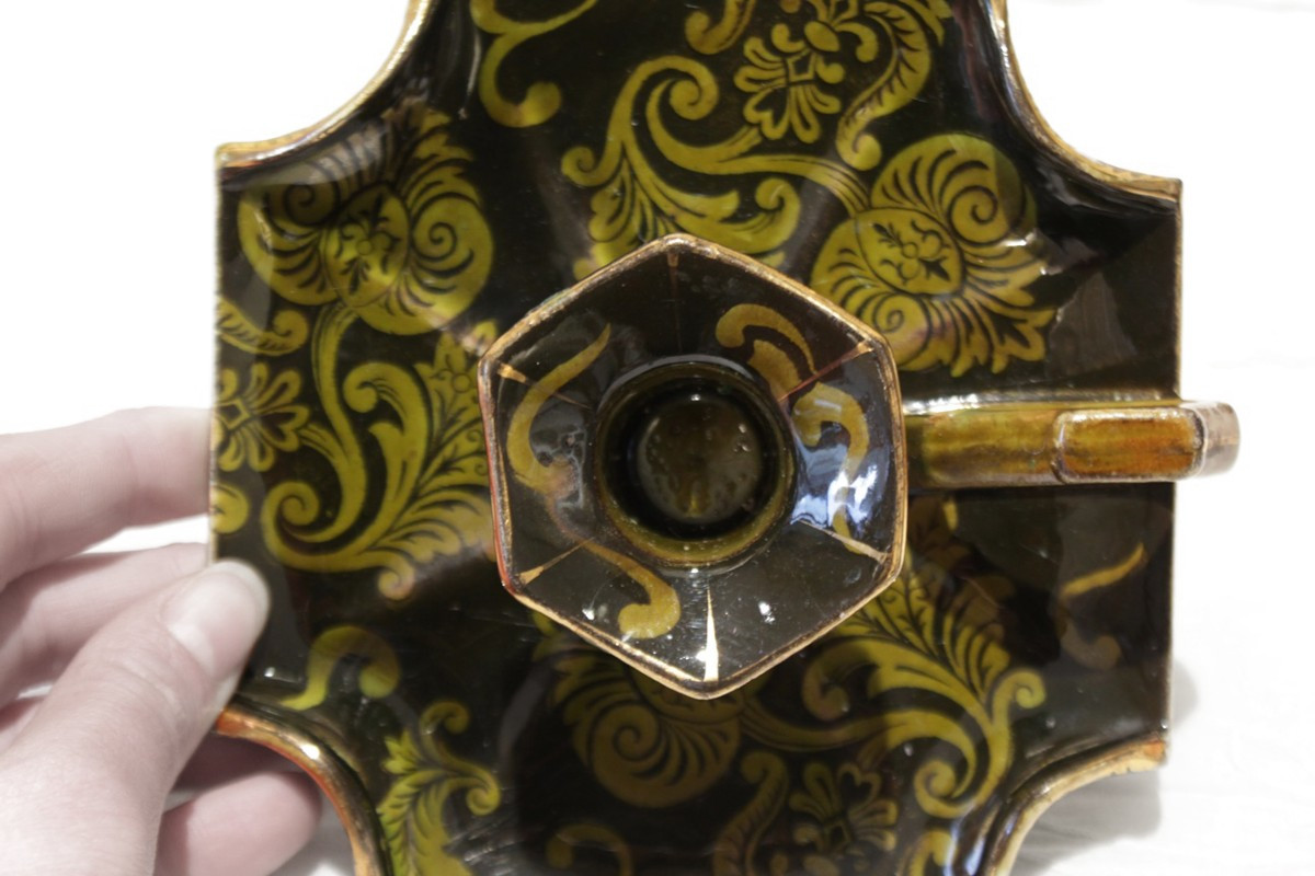 Bougeoir à anse en faïence à décor de feuilles stylisées signé Lunéville, entre 1880 et 1920-photo-4