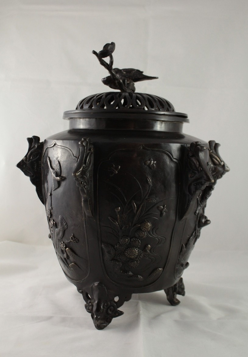 Grand brûle-parfum en bronze à patine brune oiseaux et végétations, Chine, 20ème siècle-photo-3