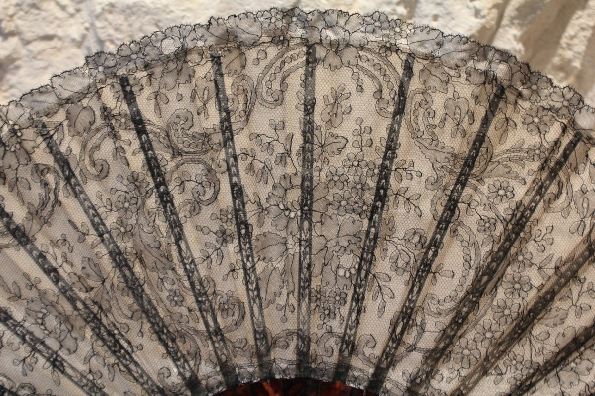 Chantilly Lace And Brown Tortoiseshell Fan By Duvelleroy, Late 19th Century-photo-2