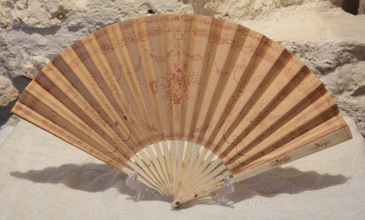 Éventail en papier imprimé et brins en os Duvelleroy Elysée Palace Hotel vers 1900-photo-3