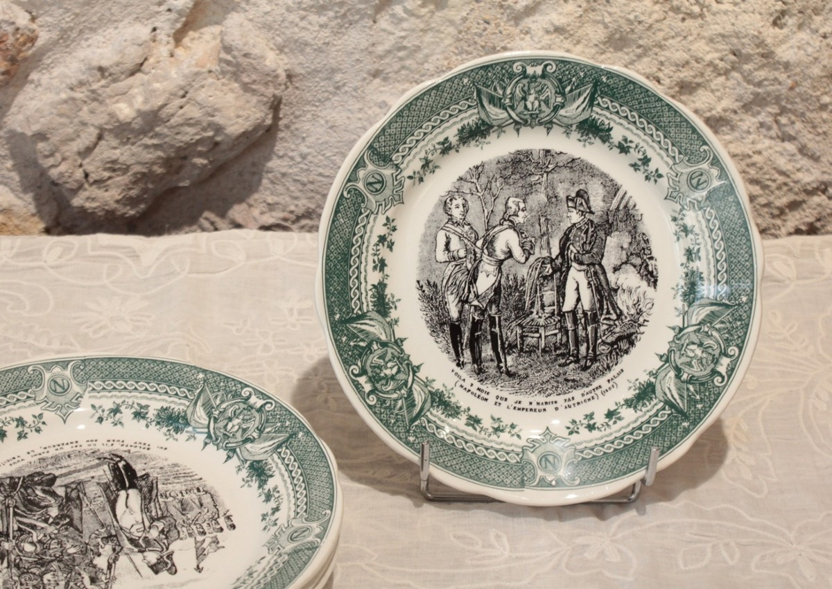 12 assiettes parlantes en faïence de Sarreguemines, Napoléon Bonaparte, milieu 19ème siècle-photo-6