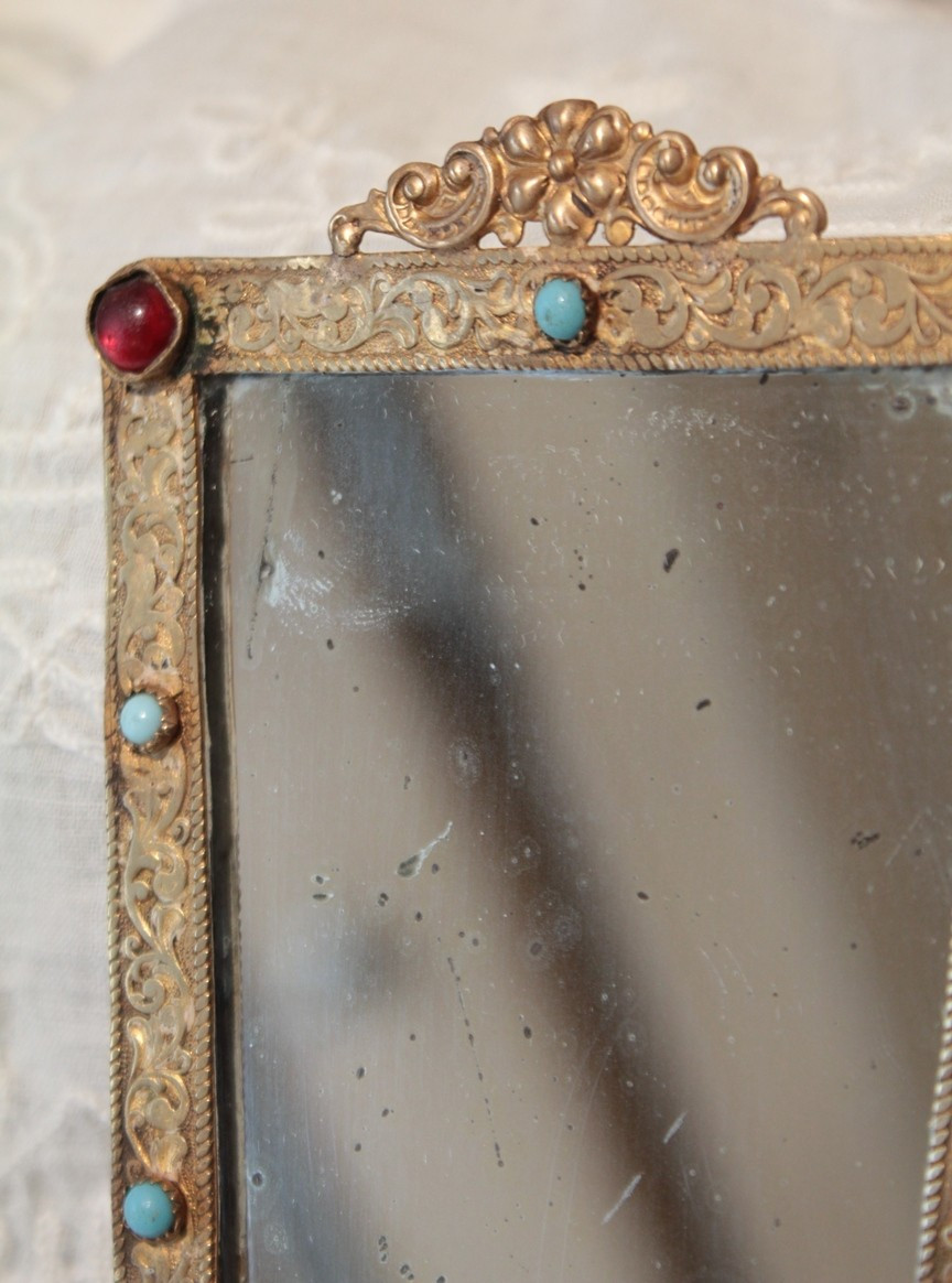 Miroir face à main en laiton doré et cabochons fin 19ème siècle-photo-1