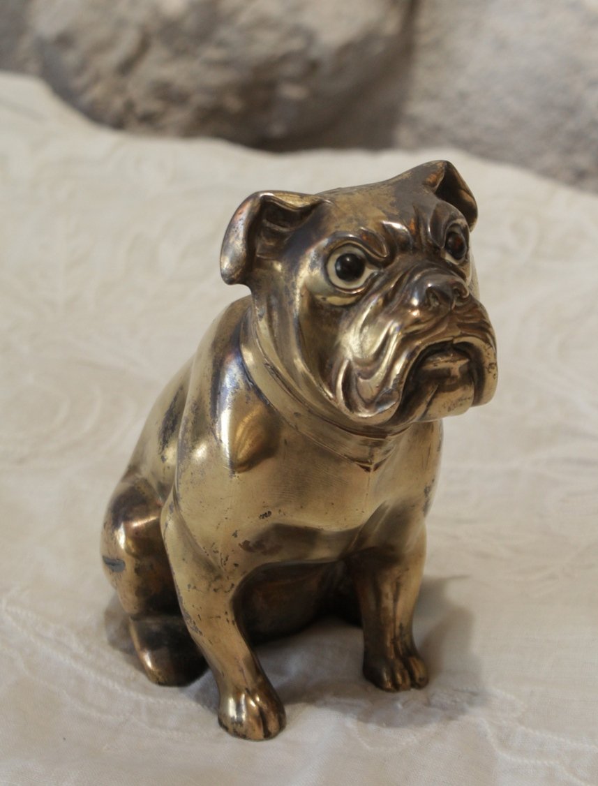 Sculpture chien Bulldog signée 'Franjou' pour Hippolyte Moreau (1832-1926)