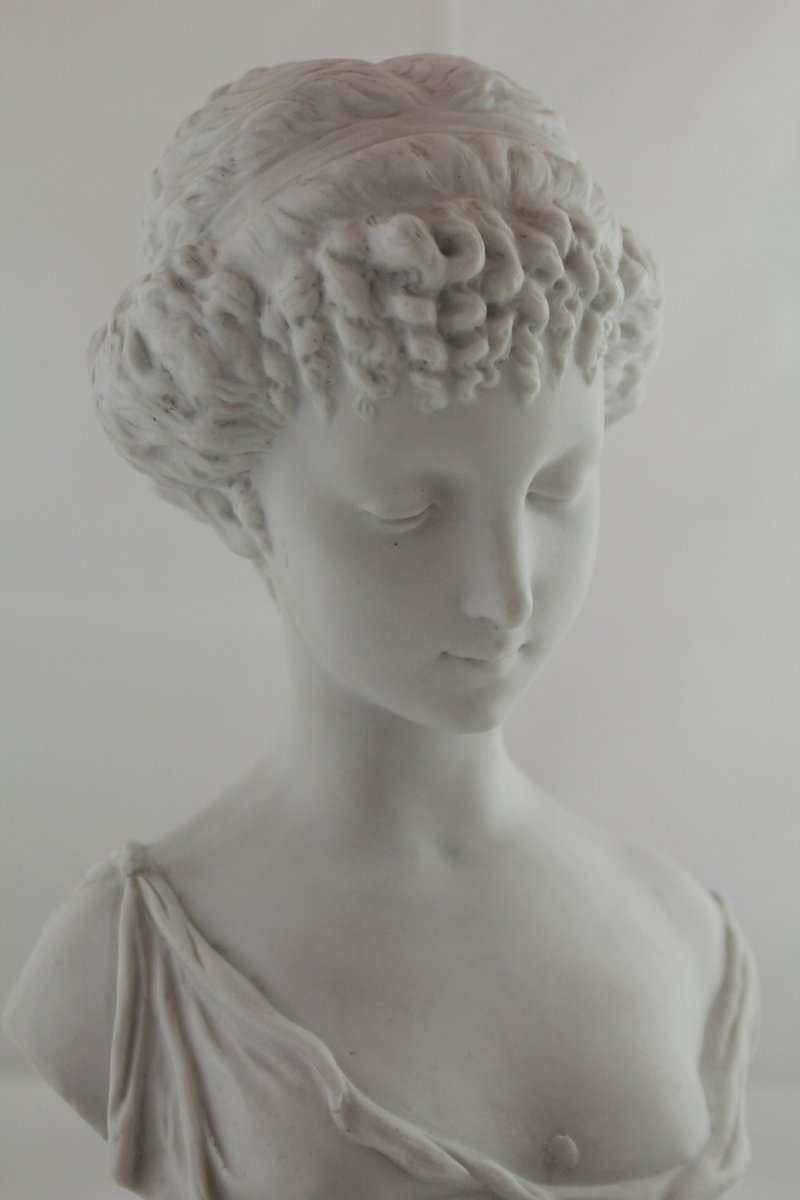 Sculpture en biscuit de porcelaine buste de jeune fille fin 19ème, début 20ème siècle-photo-2