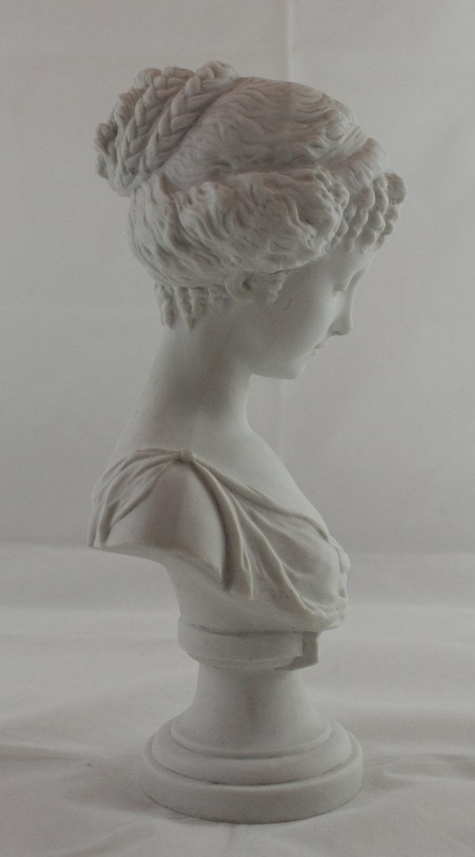 Sculpture en biscuit de porcelaine buste de jeune fille fin 19ème, début 20ème siècle-photo-4