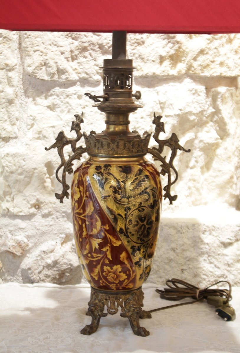 Earthenware Lamp With A Bronze Frame Decorated With Chimeras, Napoleon III Period, Late 19th Century-photo-2