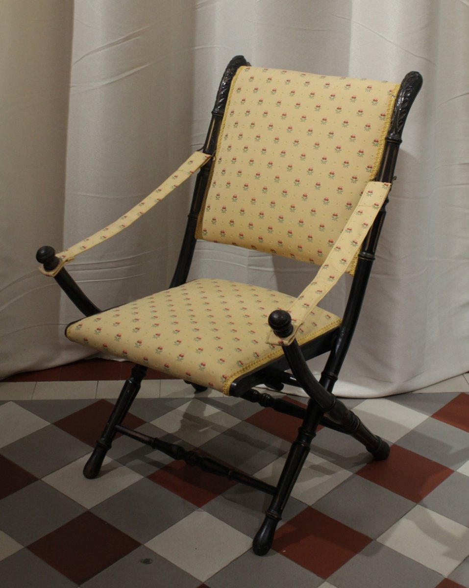 Fauteuil pliant en bois noirci, Napoléon III, fin 19ème siècle