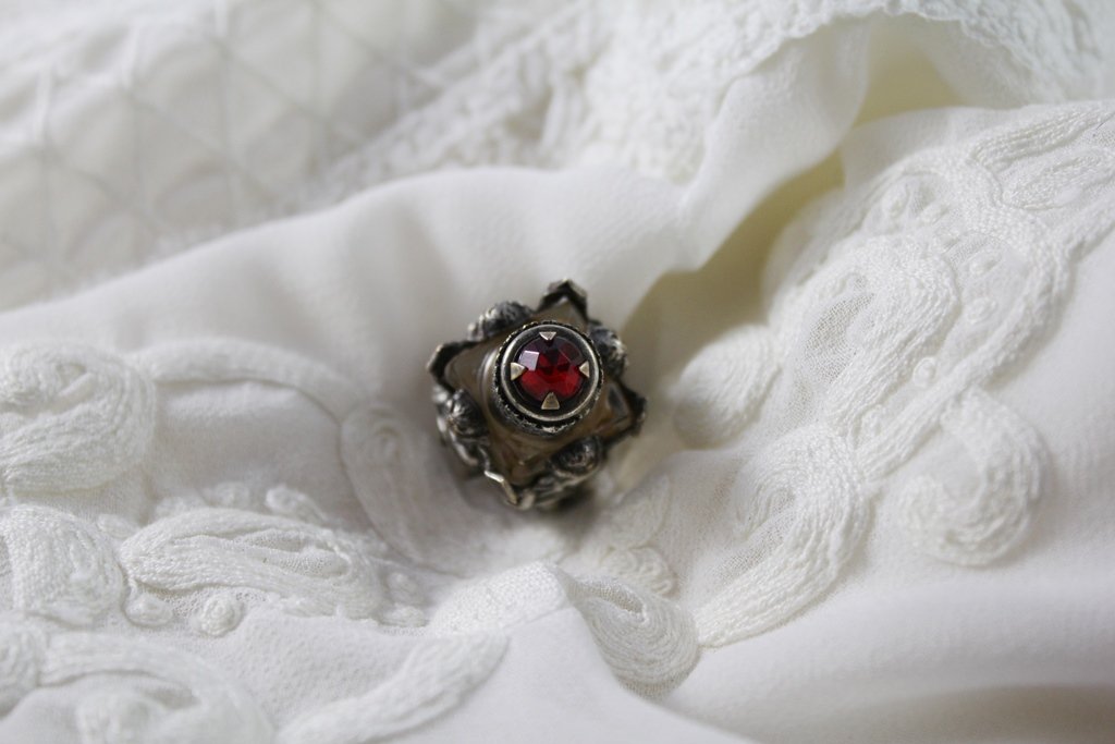 Miniature Glass Perfume Bottle And Silver Frame 'cupid' Period Late 19th Century-photo-4