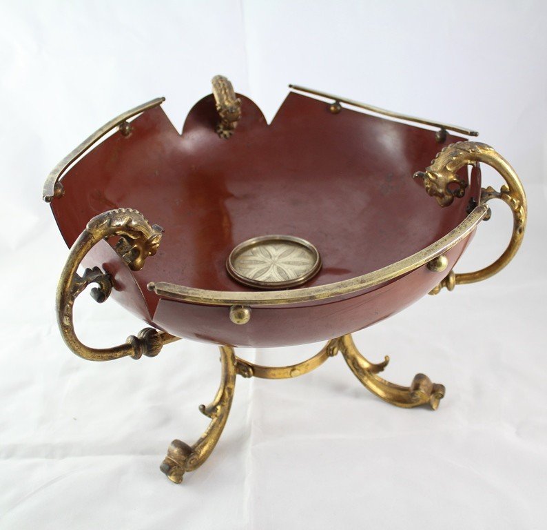 Fretwork Cup In Red Lacquered Sheet And Tripod Mount In Gilt Bronze 19th Century
