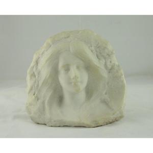 Sculpture En Marbre Haut Relief 'Portrait de femme' Signée A. Gotis