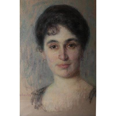 Pastel Portrait De Femme Signé André Davis (né En 1870)