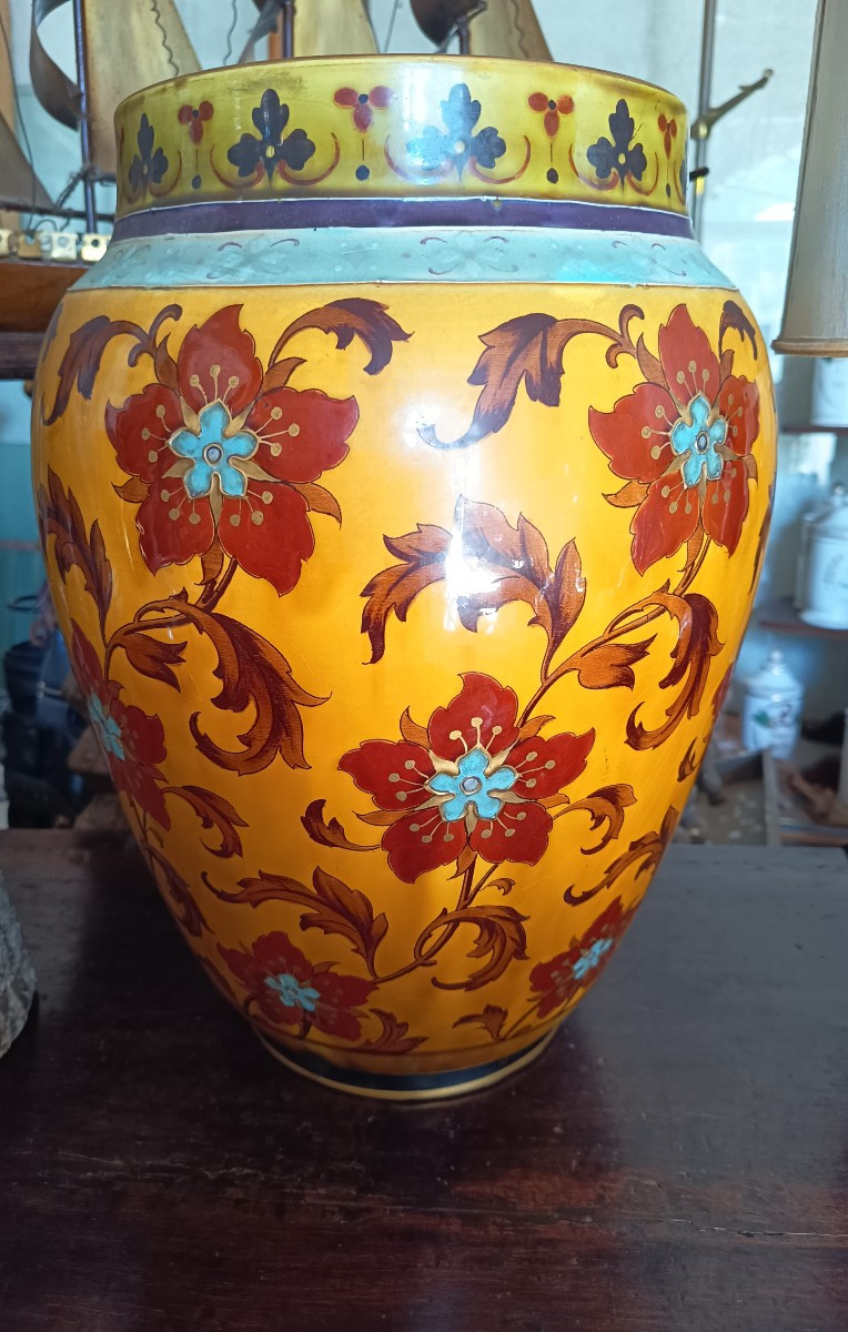 Sarreguemines Vase 