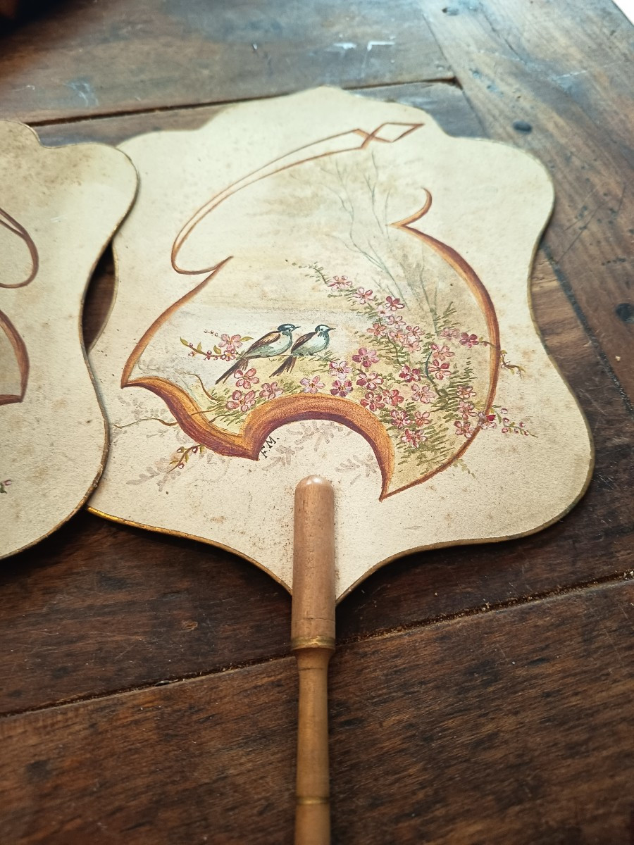 Pair Of Fans, Hand-held Face Screens-photo-1